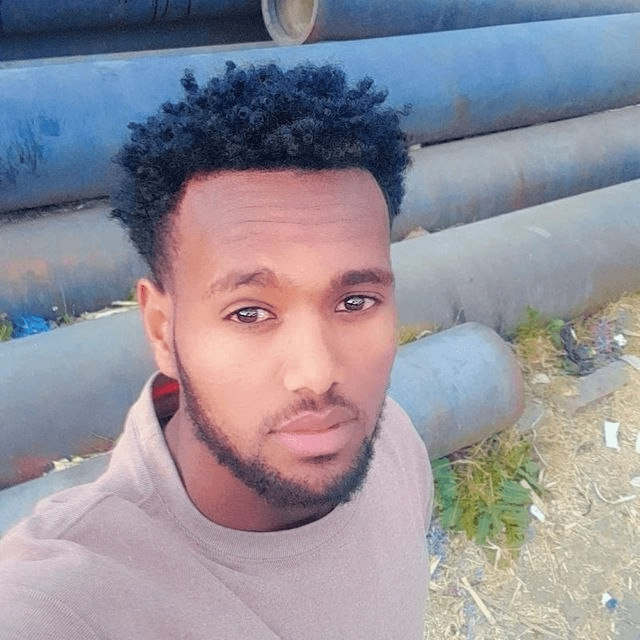 robel Tesfaye